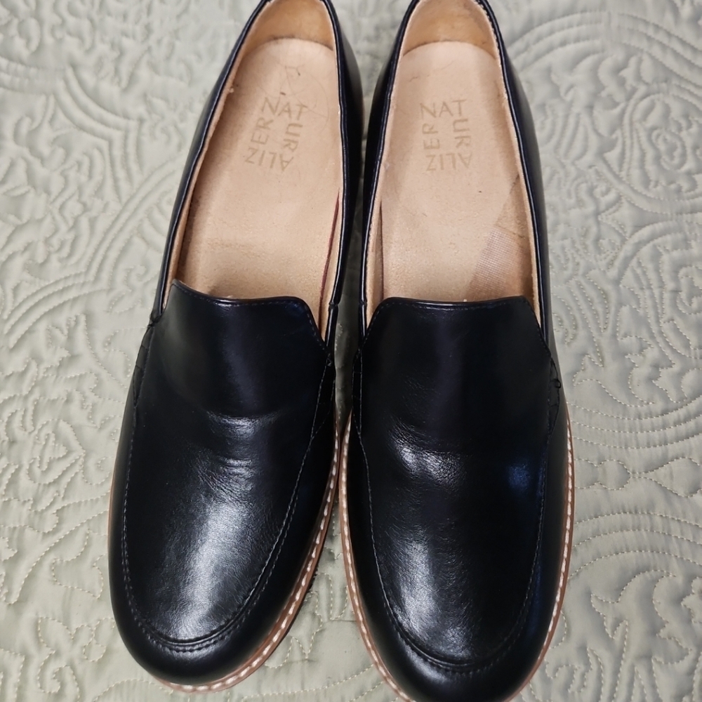 Naturalizer Classic Black Loafers
